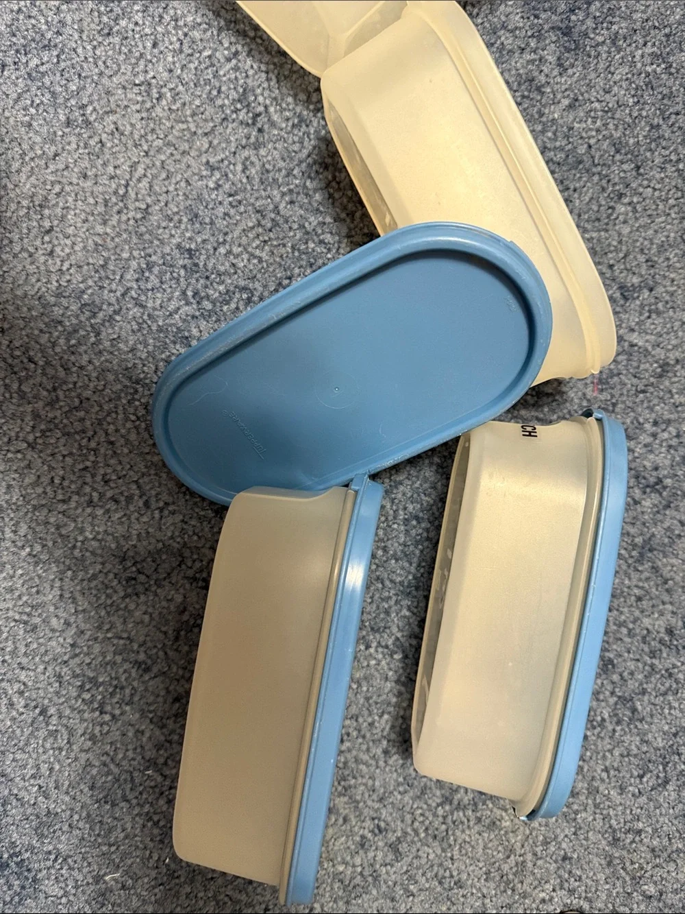 Set of Food Storage Containers with Light Blue Lids